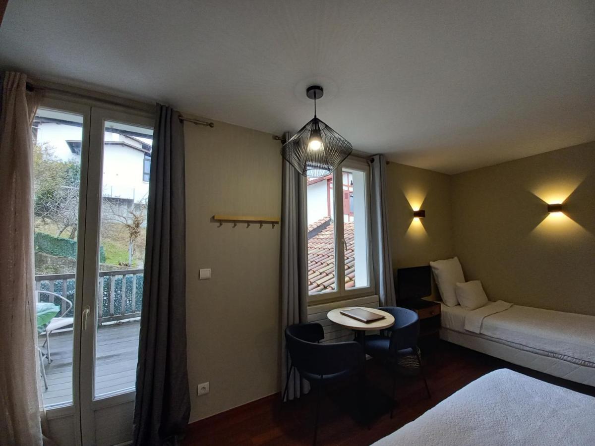 Hotel La Caravelle Ciboure Εξωτερικό φωτογραφία